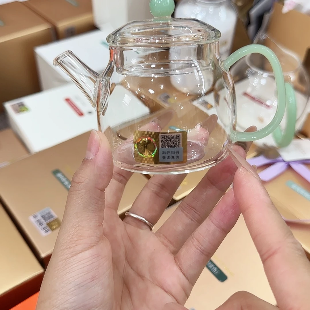 禾器浅玉色言卿壶
