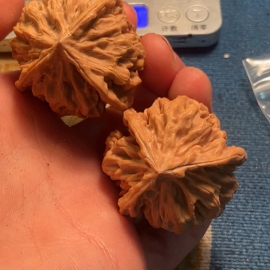 吊坠桃核全品三棱45