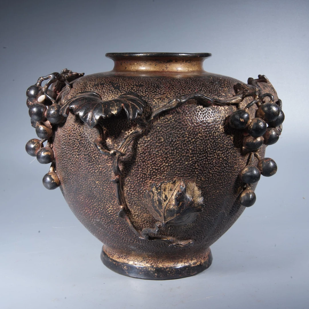 Tgz10 清代 多子多福铜罐