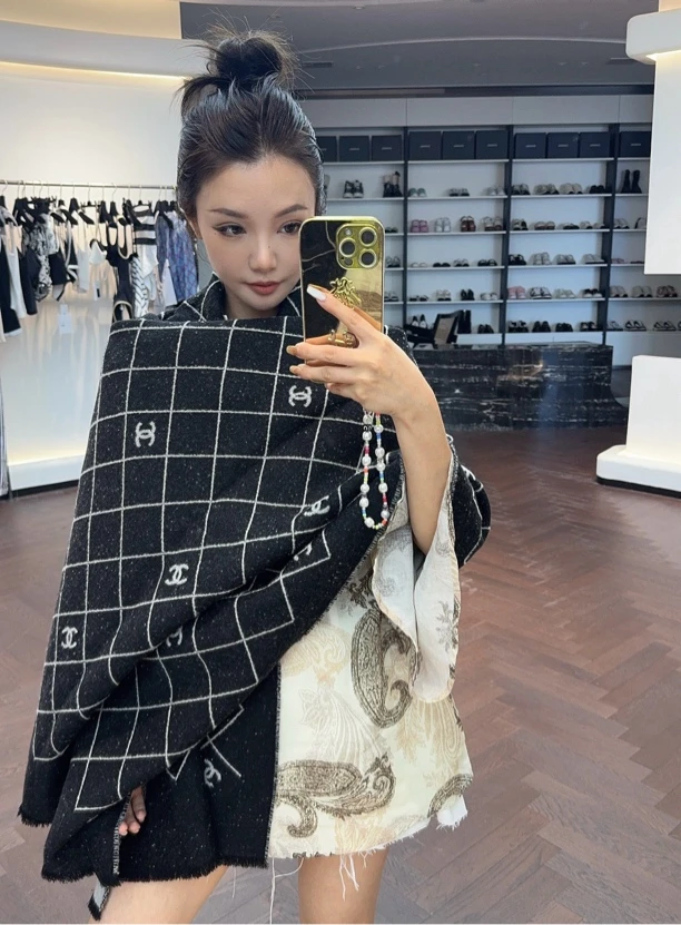 未使用 Chanel/香奈儿 【25A】双面羊毛围巾➕披肩
