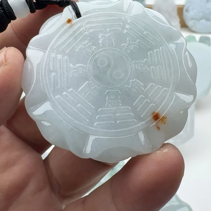 翡翠未镶嵌颈饰天然缅甸A货翡翠