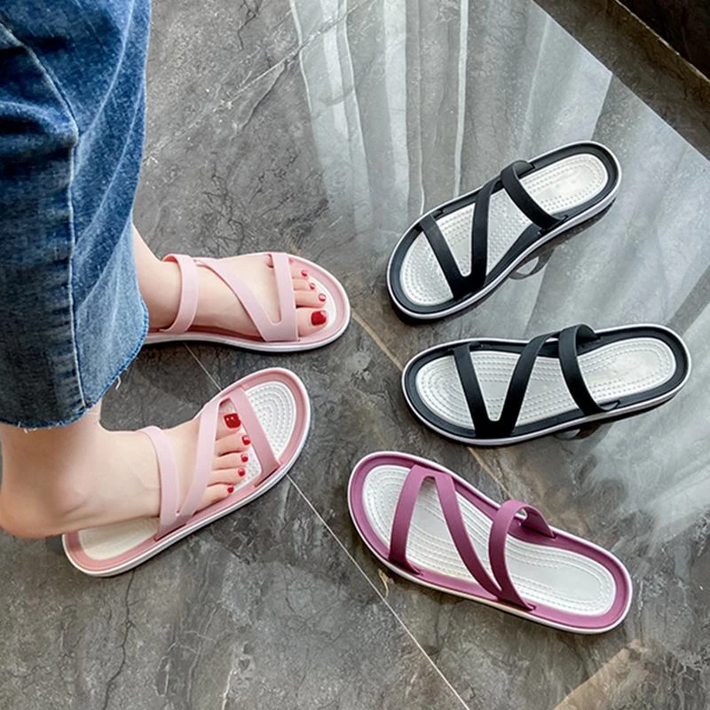 拖鞋女夏外穿高级感韩版百搭细带防滑网红软底孕妇家居沙滩凉拖潮