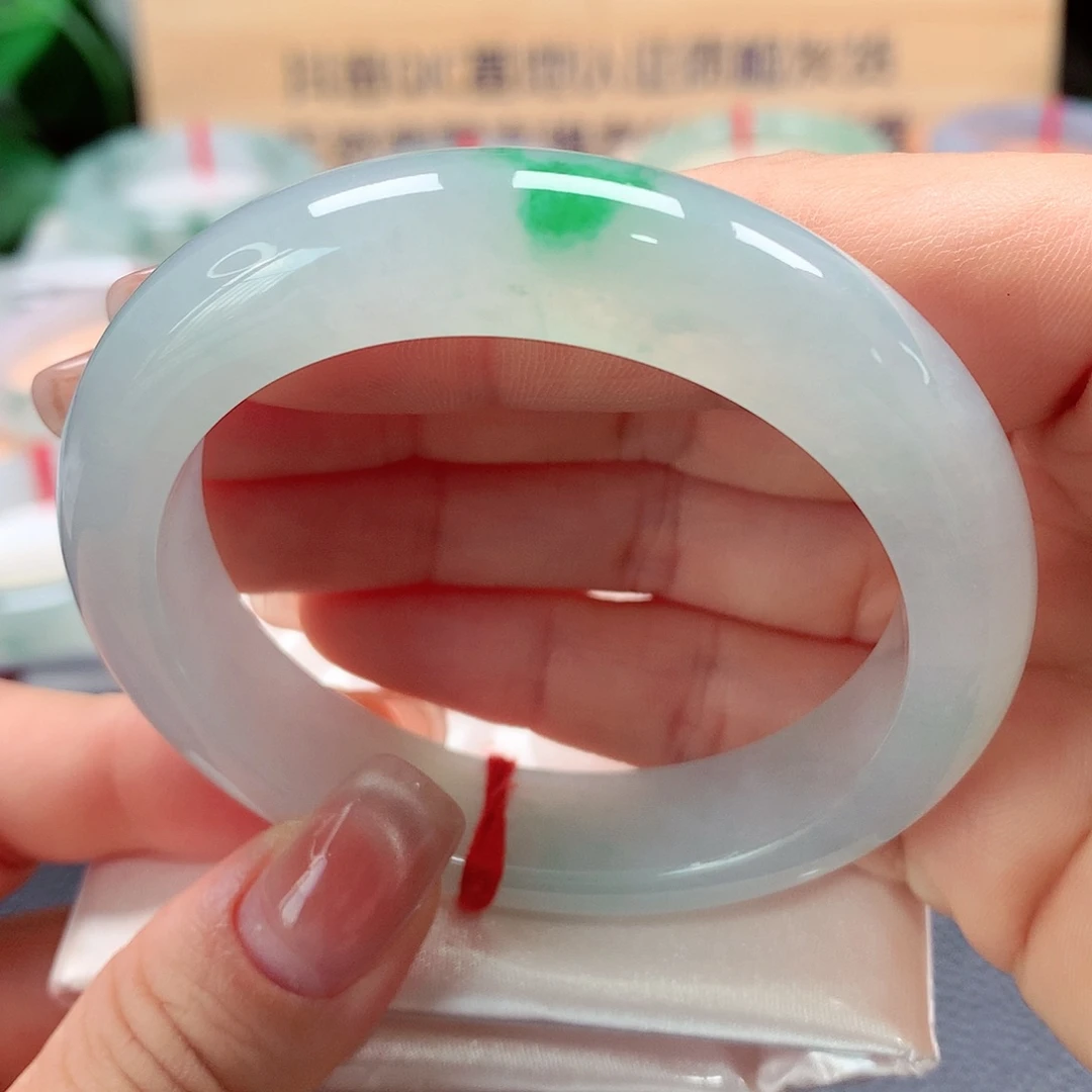 翡翠手镯未镶嵌缅甸天然a货