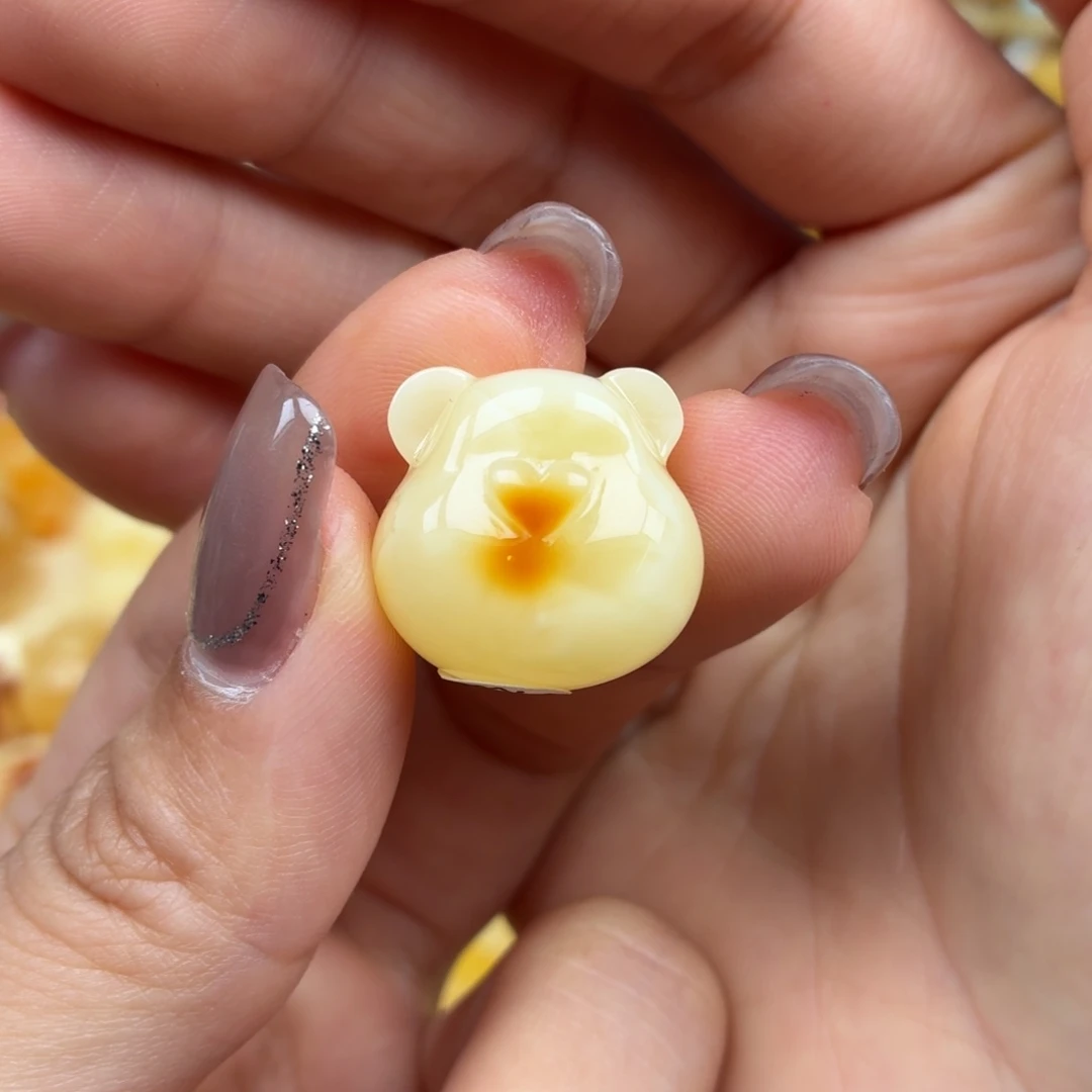 裸石琥珀未镶嵌蜜蜡