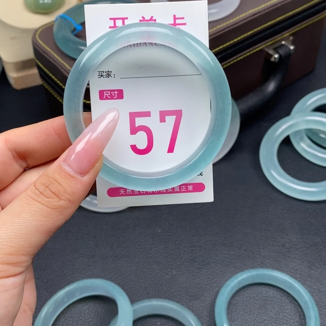 桃***芋石英质玉未镶嵌手镯