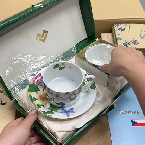 春*瓷器。瓷器。瓷器。
