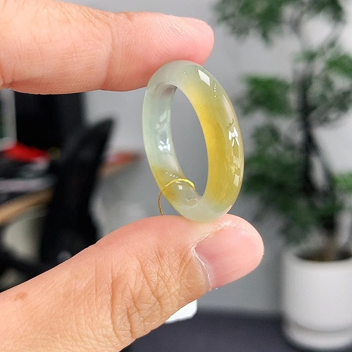 翡翠未镶嵌戒指21号