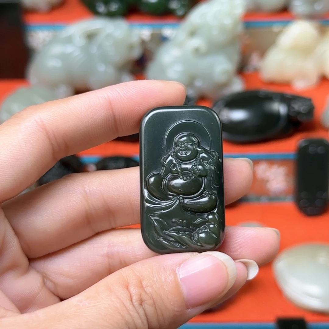 未镶嵌和田玉把件