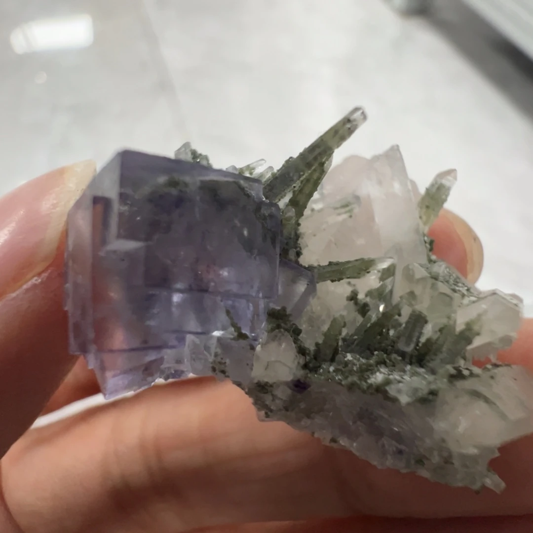 石材C****鱼瑶岗仙萤石
