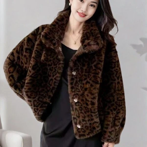 豹纹短款女士秋冬貂绒加厚皮毛一体新款外套宽松气质显瘦休闲百搭