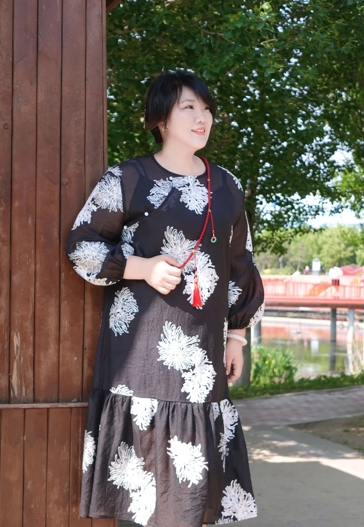 茶歇裙通勤泡泡袖碎花长裙连衣裙唐装风