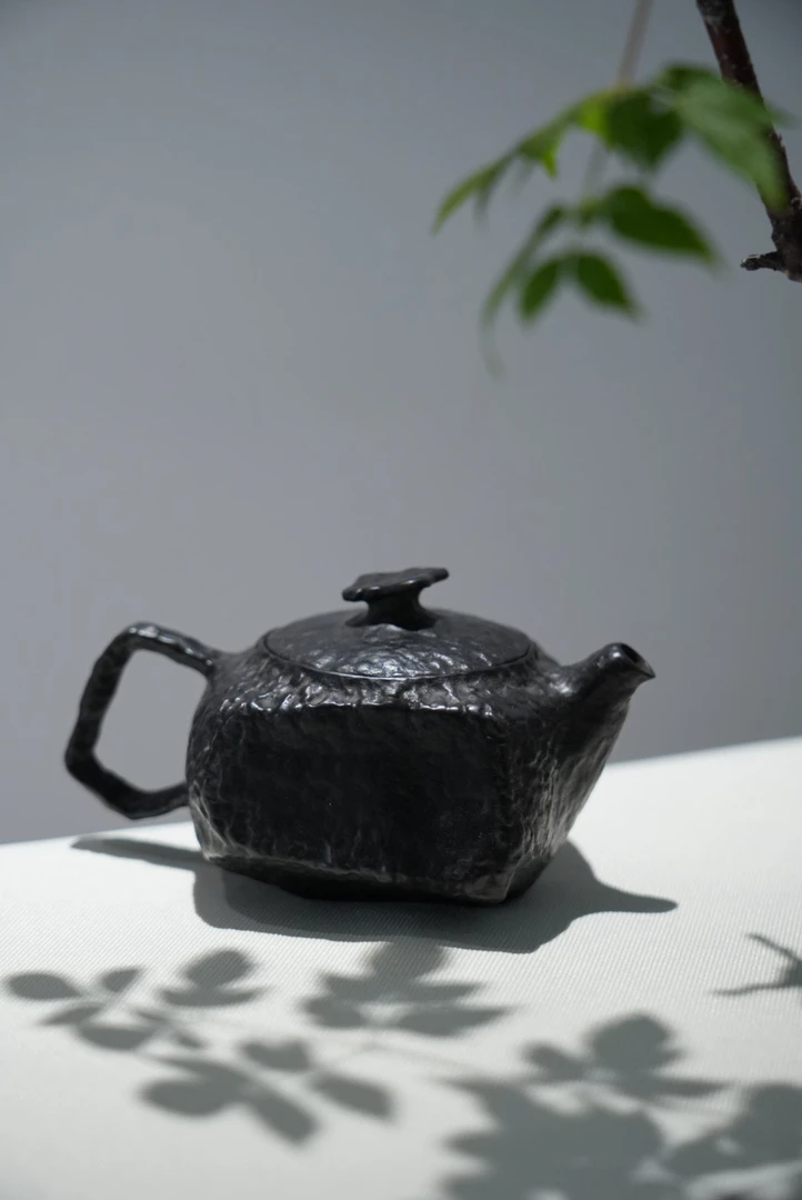 程力钦手工陶瓷黑色冰碛岩石壶160cc泡茶壶复古家用烧茶壶