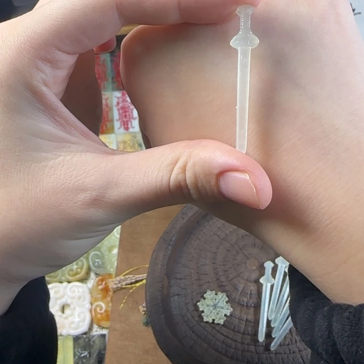 蛇纹石玉合金颈饰