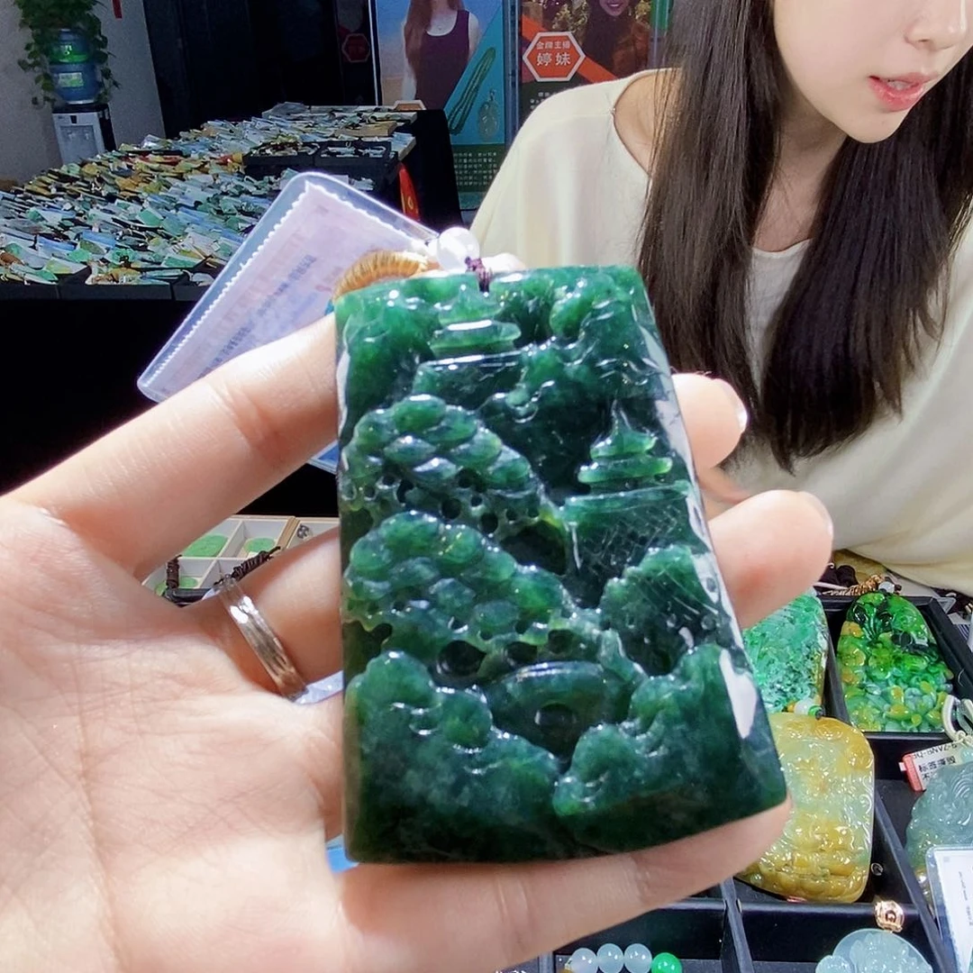 颈饰未镶嵌翡翠翡翠