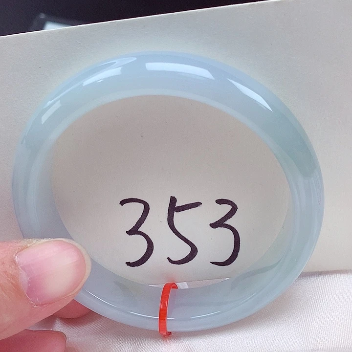 翡翠未镶嵌手镯翡翠