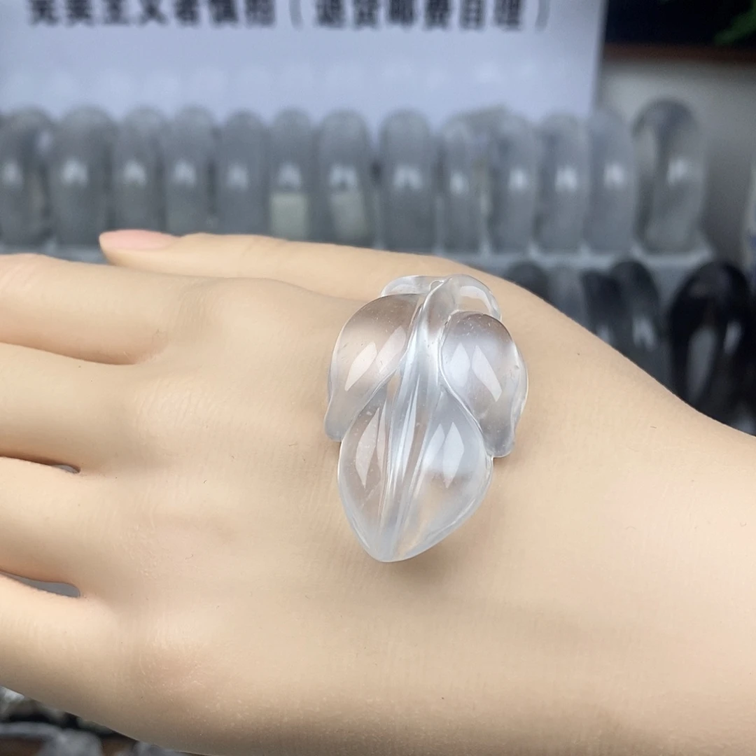 石英质玉未镶嵌颈饰冰飘雪叶子1085