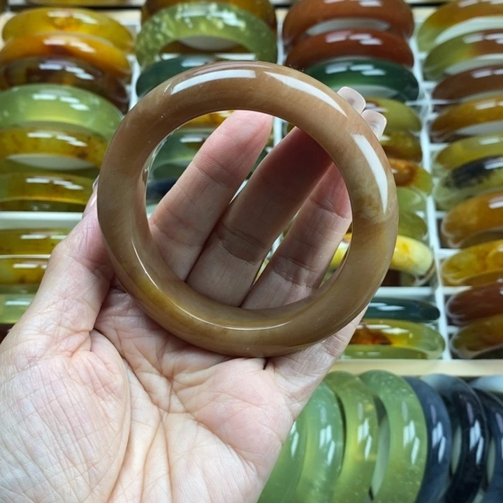 蛇纹石玉未镶嵌手镯57