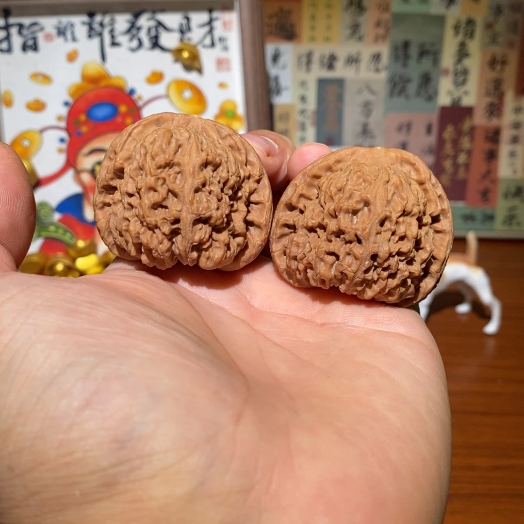 文玩核桃吊坠南疆石