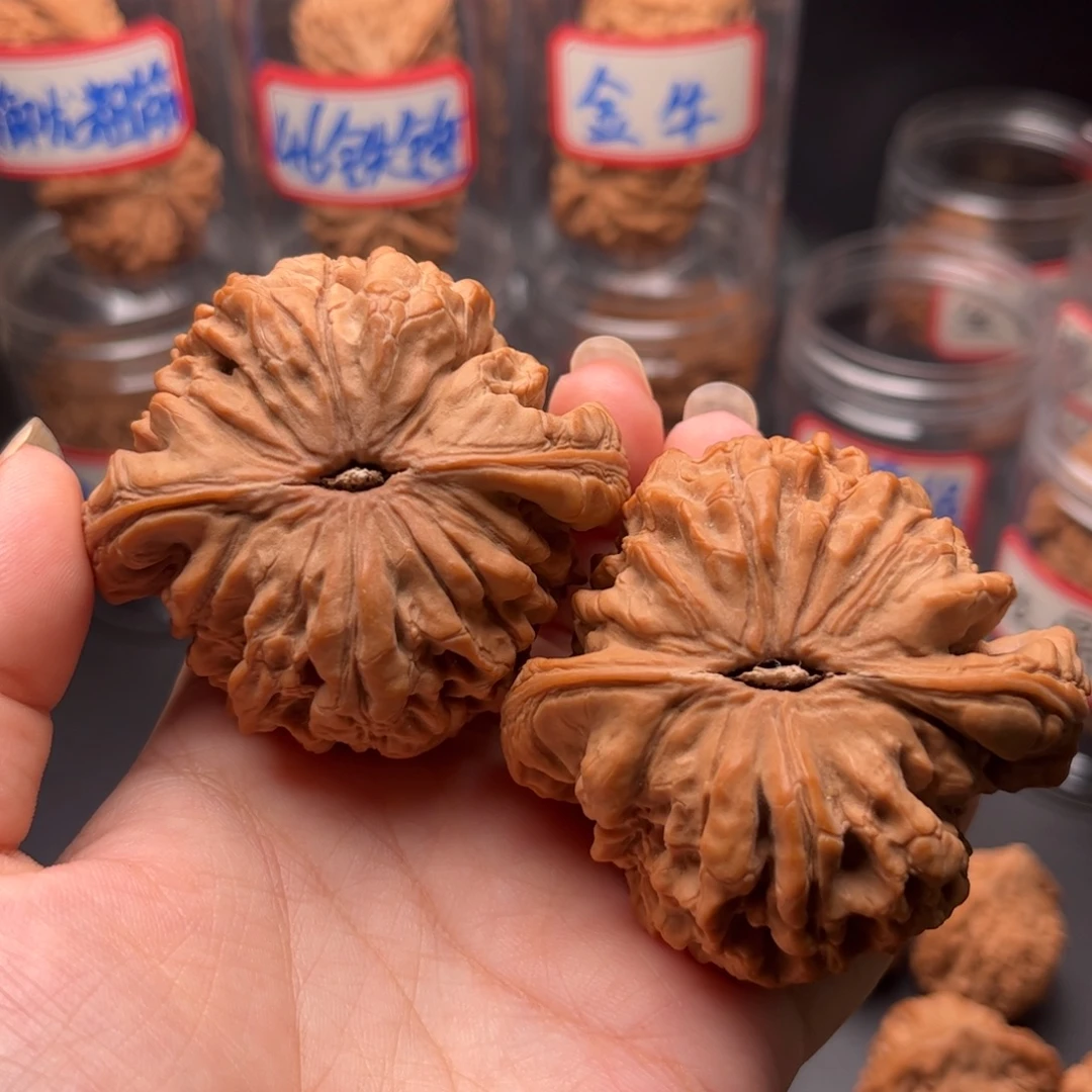 好***满把件文玩核桃57精品毕业龙鼎