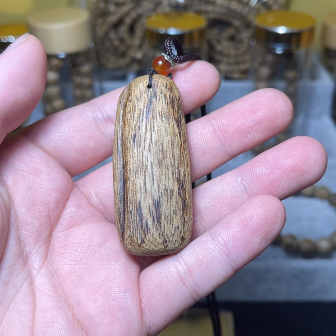 沉香吊坠《壹世香傳》达拉干金丝随形吊坠