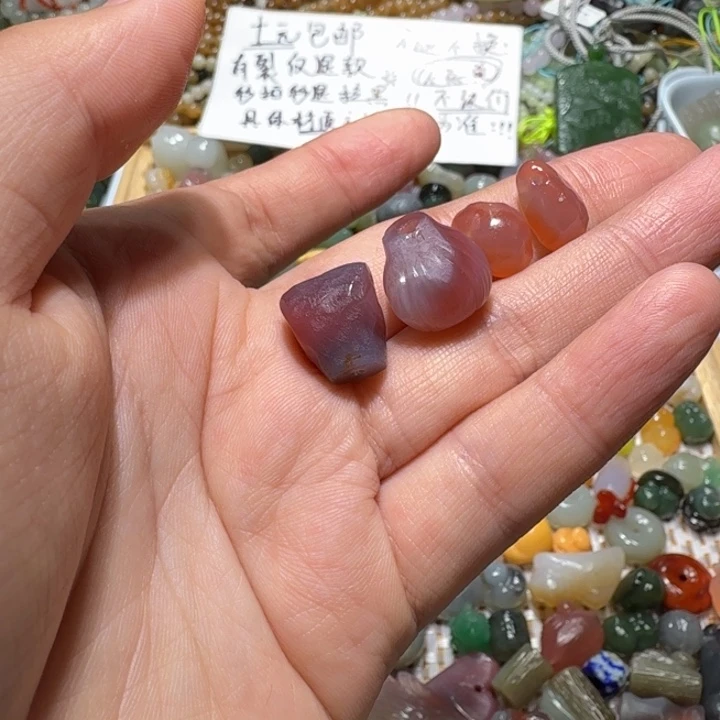 和田玉未镶嵌珠宝半成品谢*怂