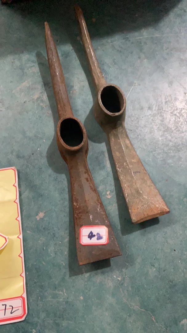 君用绿色镐头微绣款