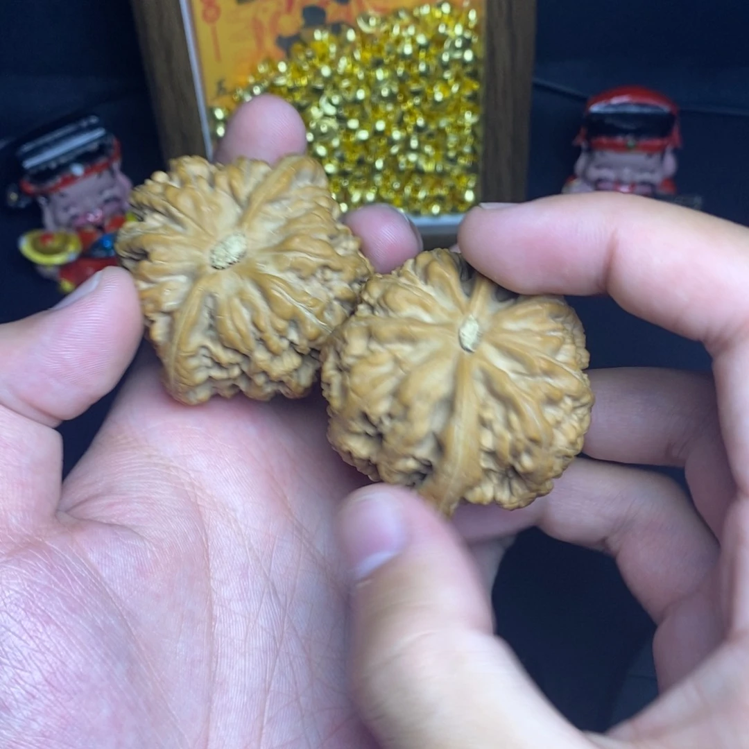 吊坠文玩核桃愿*罪粗筋