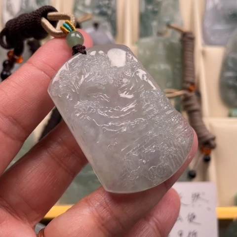 颈饰未镶嵌翡翠玉