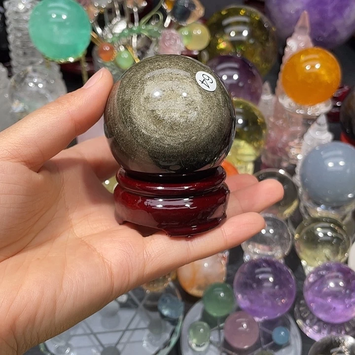 呵***呵水晶珠宝半成品未镶嵌5.96