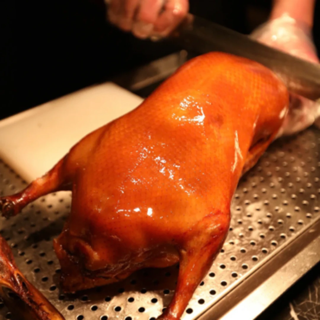 【包头同城】百年五味斋烤鸭现拍现拆到家即食生鸭4.5斤骑手送货周黑鸭