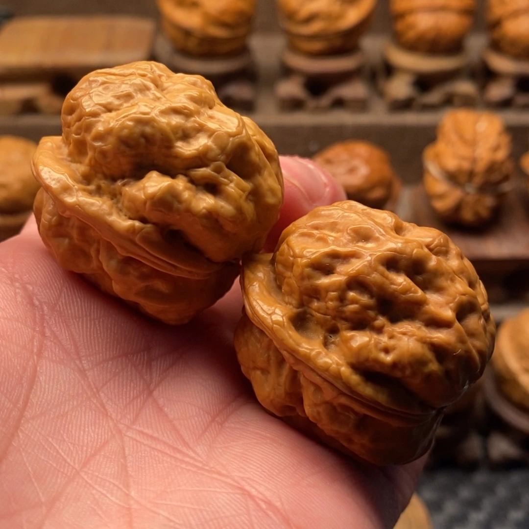 蓝***！文玩核桃把件铁核桃