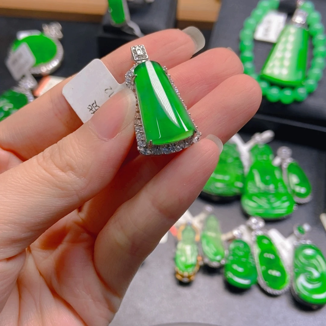 翡翠银S925镶嵌吊坠(不含链)