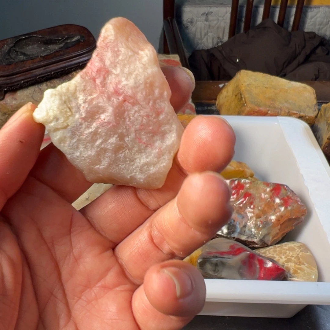 老***弟巴林石巴林鸡血原石