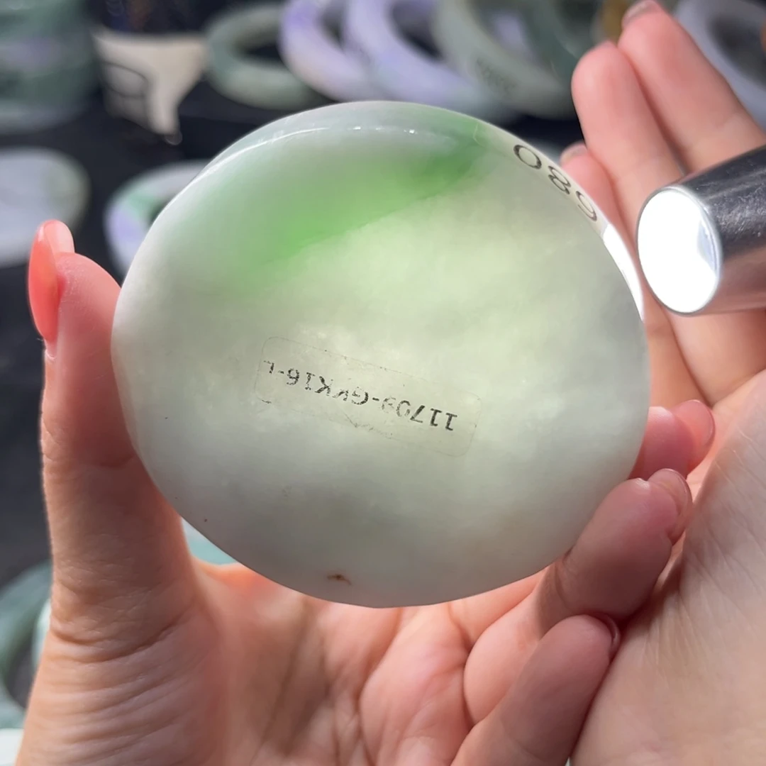 定制翡翠未镶嵌翡翠手镯翡翠手镯