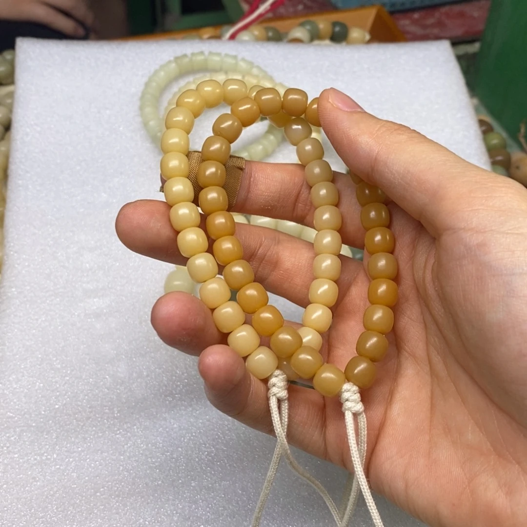 不***鸭菩提根/象牙果把件鸭