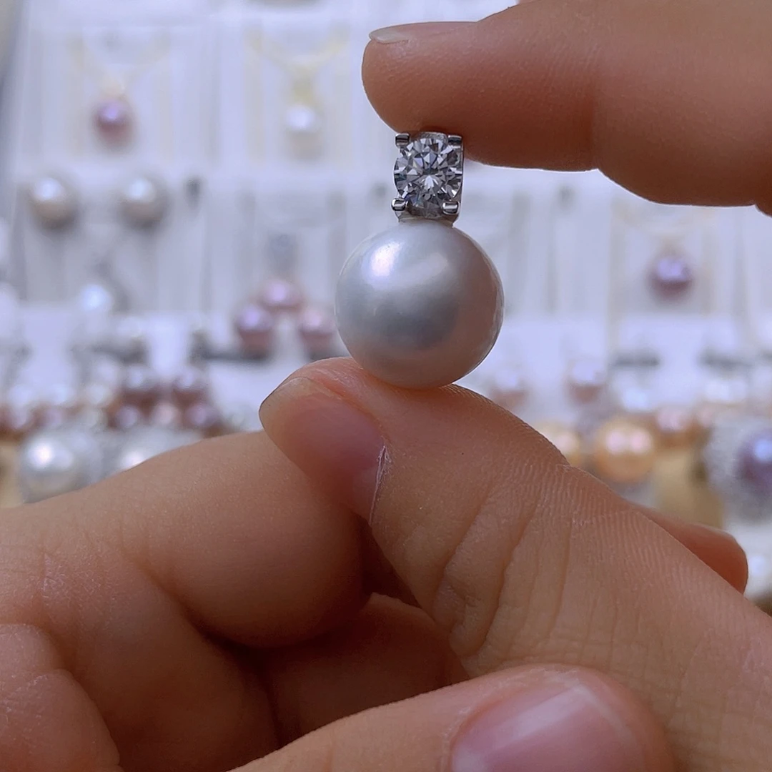 淡水珍珠银S925镶嵌吊坠(赠链)