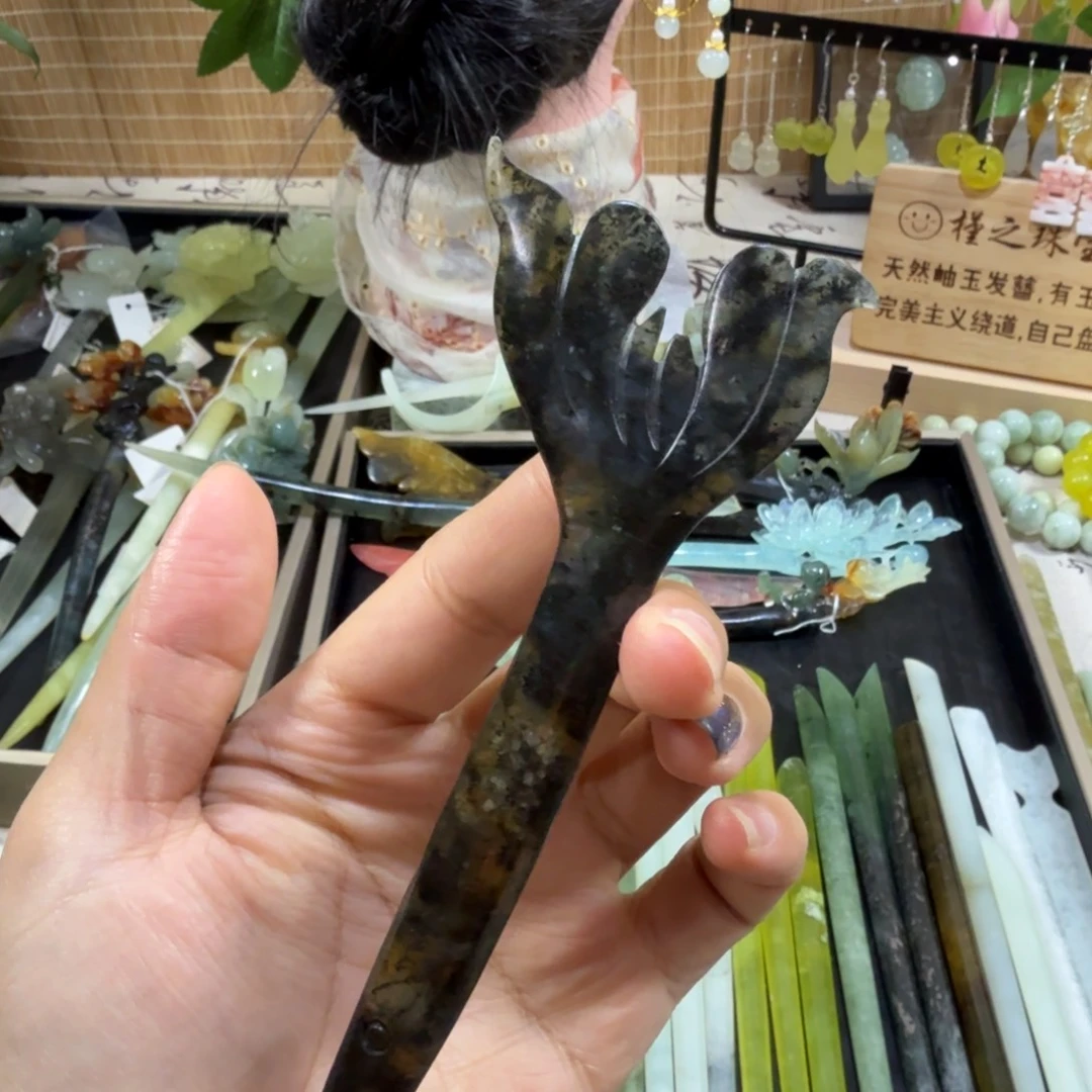 蛇纹石玉未镶嵌发饰