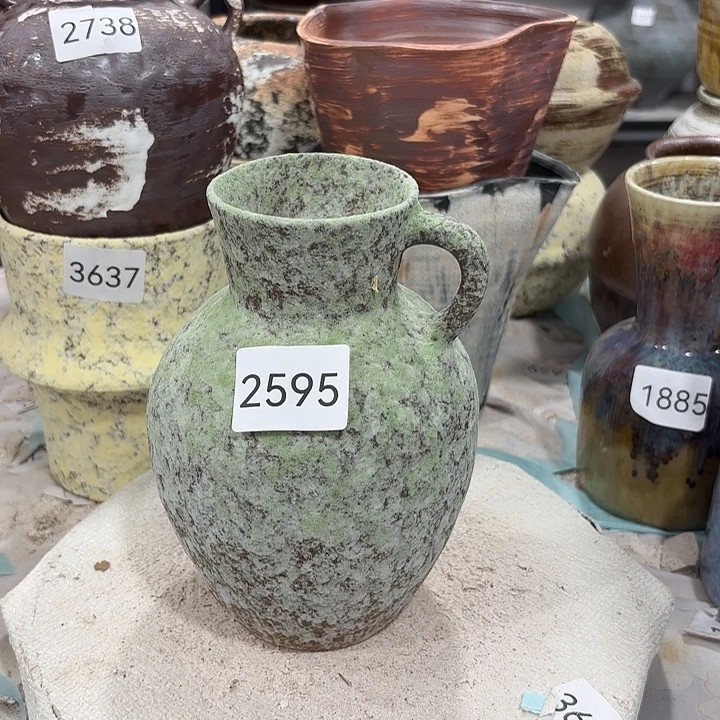 摆件高28，口7，无孔2595