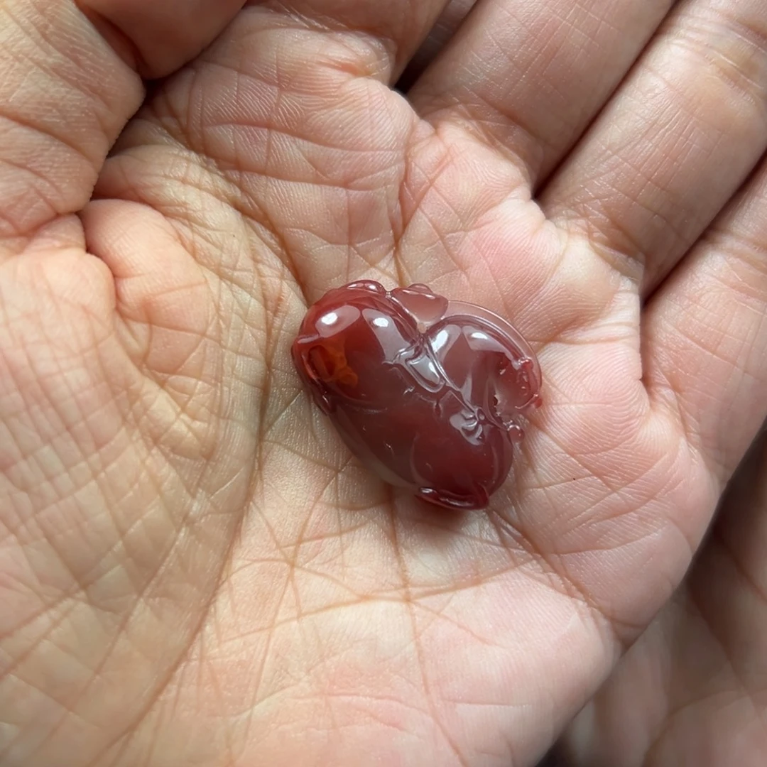 京***昊南红玛瑙未镶嵌颈饰
