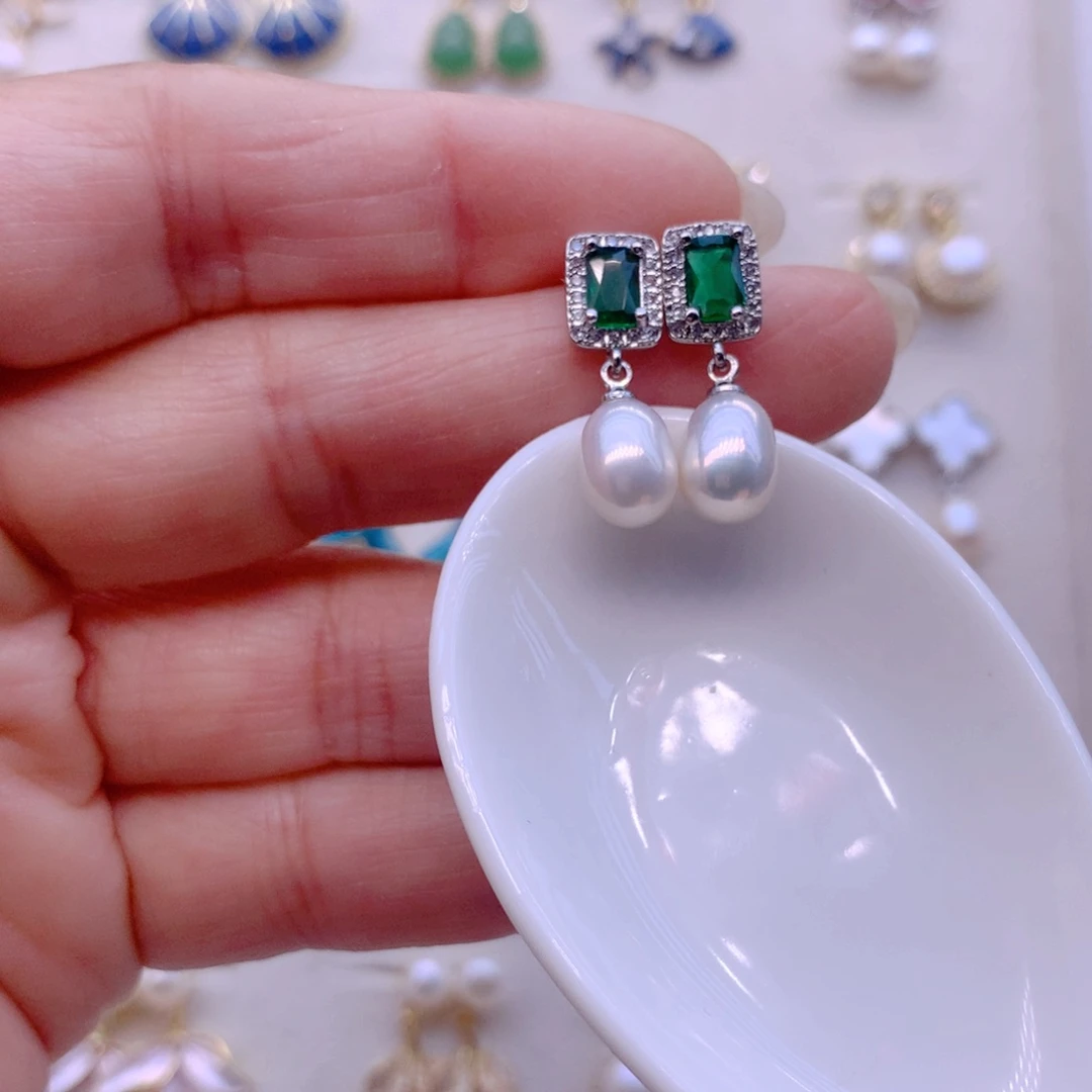 合金淡水珍珠耳饰