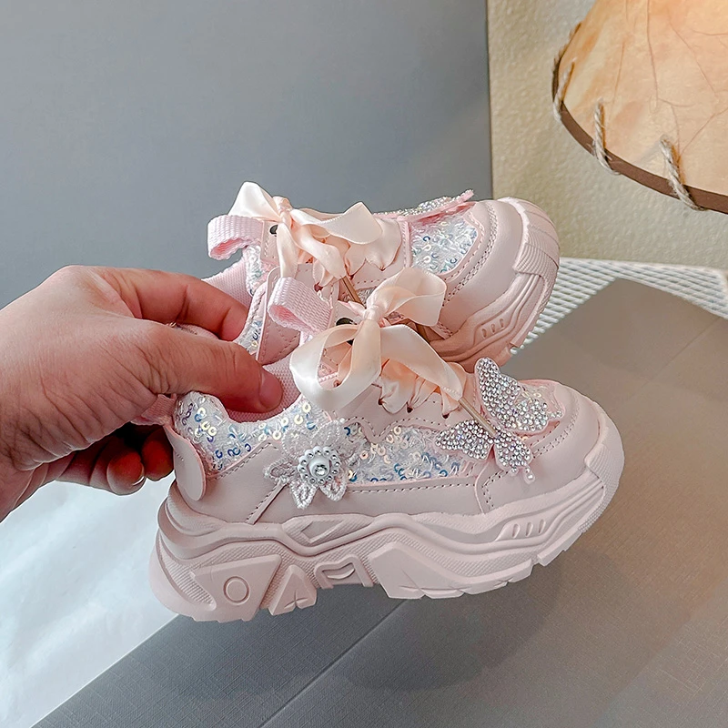 女童运动鞋春秋新款女孩蝴蝶公主鞋网红时尚老爹鞋中小童跑步鞋
