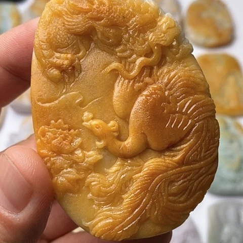 定制翡翠未镶嵌翡翠