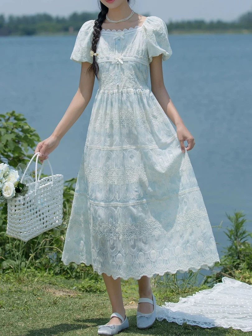 MM6月套头方领拼接吸汗法式长裙连衣裙初恋收腰泡泡袖气质