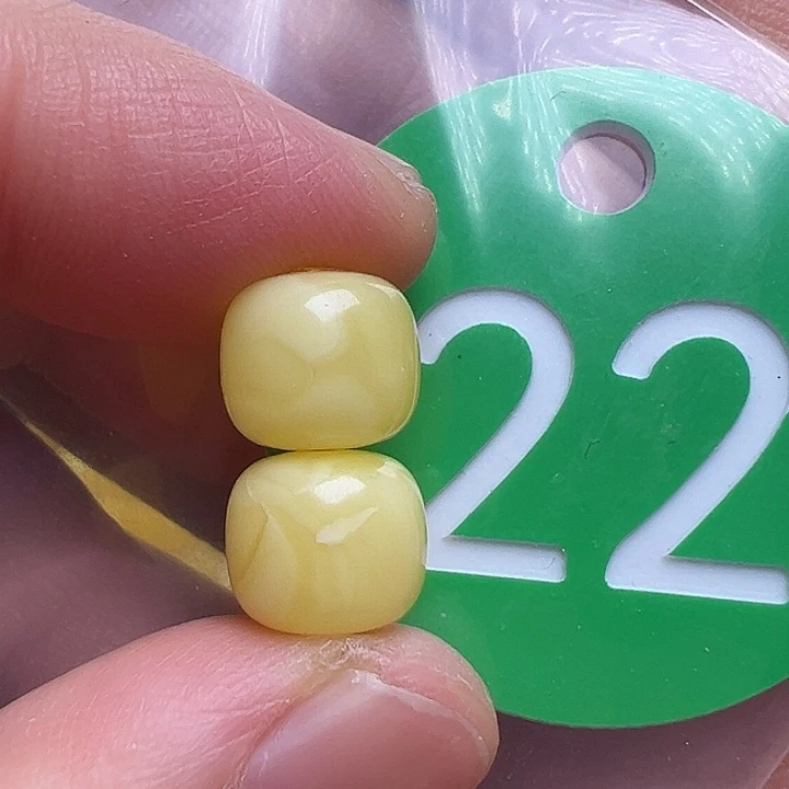 蜜蜡未镶嵌珠宝奇石9/8m m