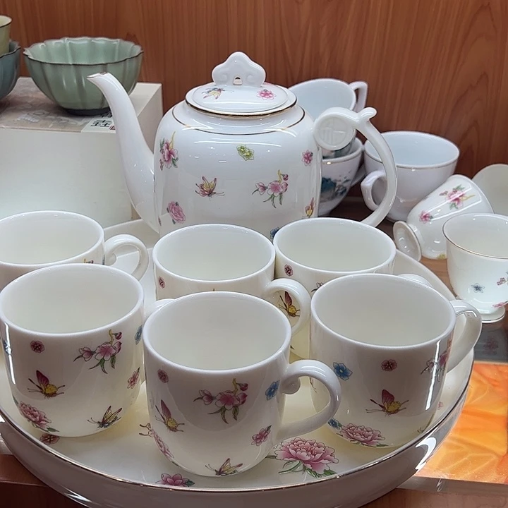 陶瓷茶具哈哈哈哈哈