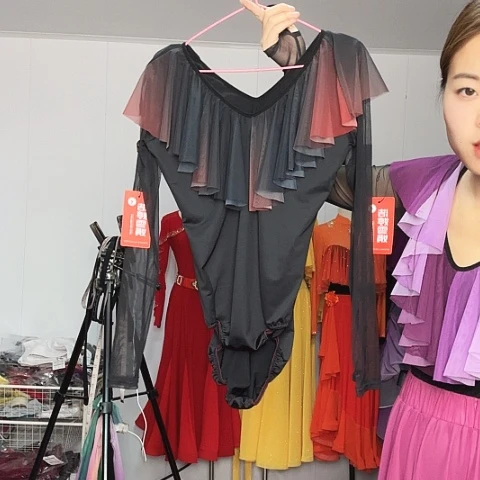 XL。