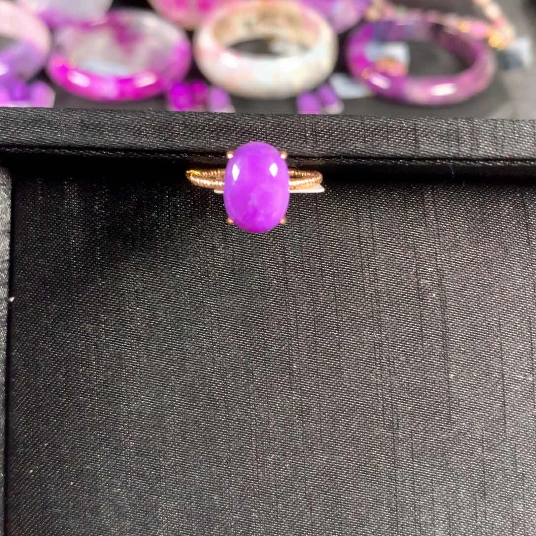 苏纪石（舒俱来）18K金镶嵌戒指