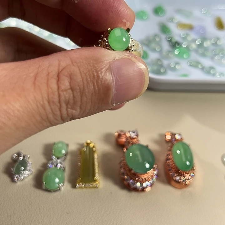 翡翠裸石缅料A货翡翠