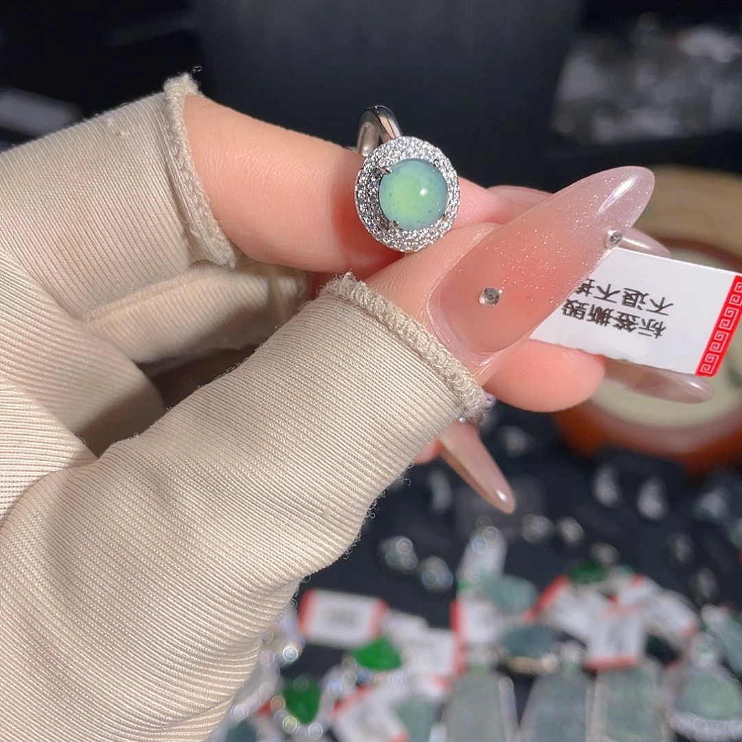 翡翠戒指未镶嵌戒指