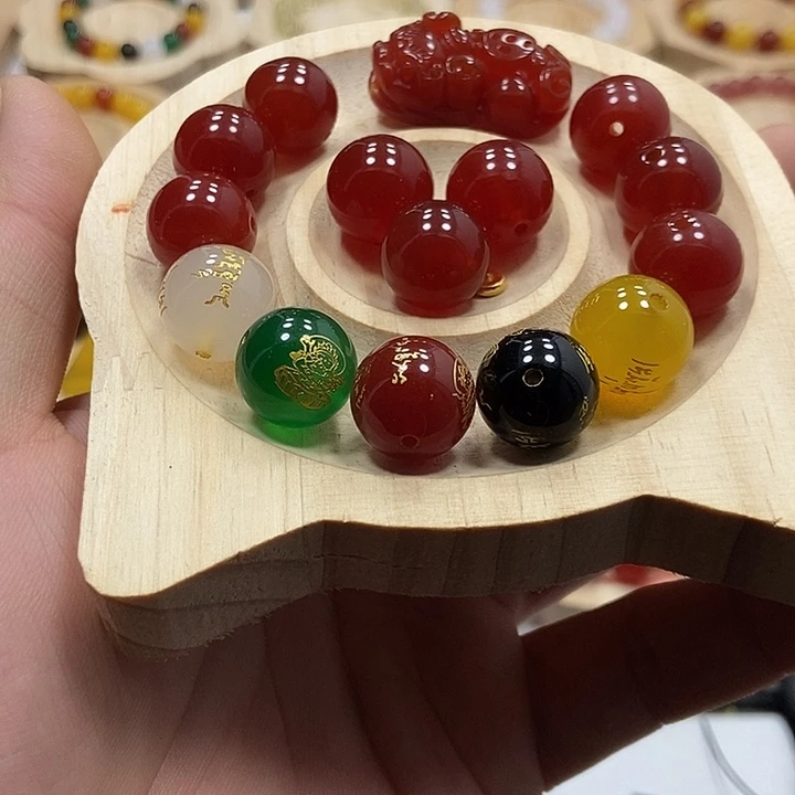 玛瑙/玉髓手链未镶嵌牵**生